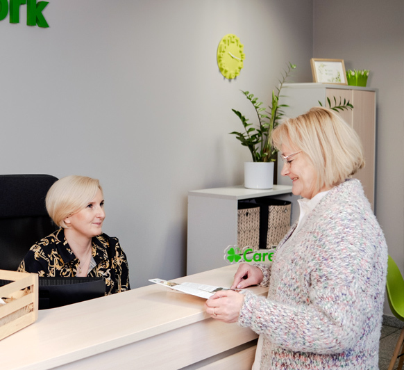 Opiekunka osób starszych i koordynatorka z CareWork