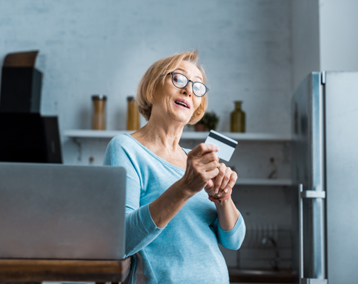 Cât este bonusul de recomandare?